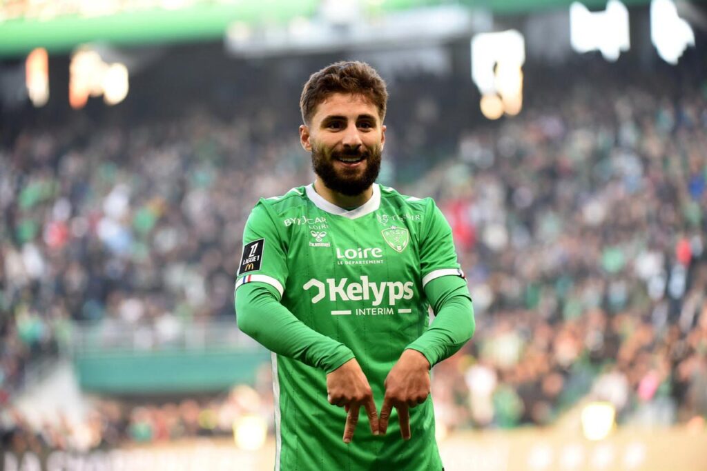 ცნობილი გრანდი ზურიკო დავითაშვილის შეძენით დაინტერესდა